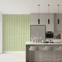 Delicate Daisy Chain Vertical Stripe Wallpaper